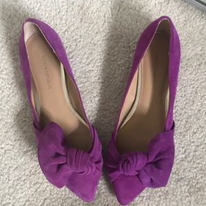 Banana republic Suede bow flats